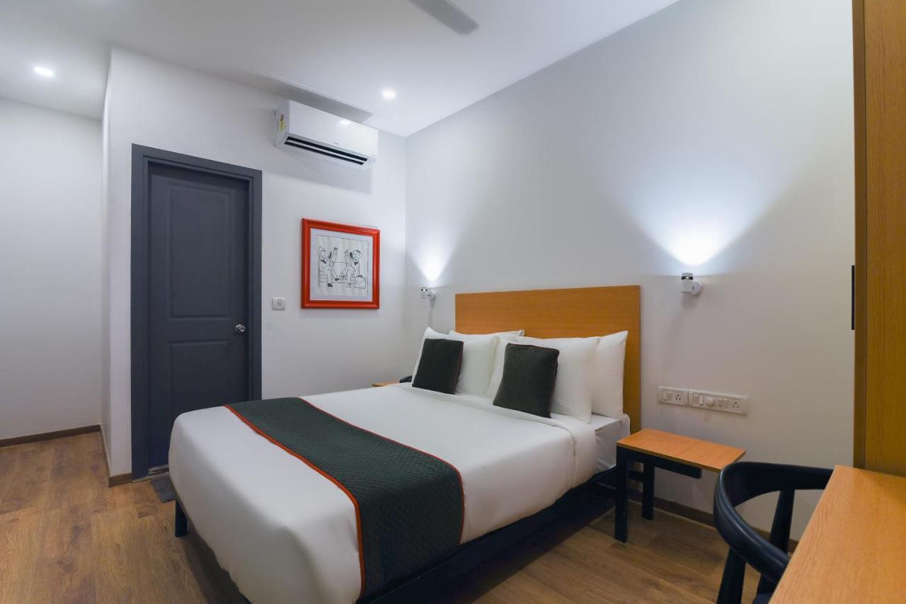 Super Townhouse Spruce Hotels Bellandur Bangalore Exterior photo
